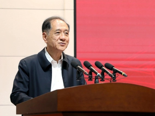 韩启德讲话.jpg